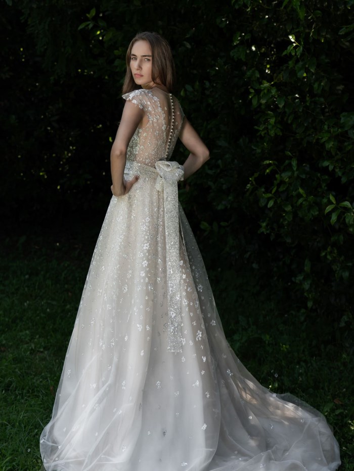 Wedding dresses - S530